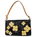 Louis Vuitton Pouch Vernis Flower Lexington M92245 Noir