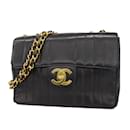 Bolsa de Ombro W Chain Mademoiselle da Chanel