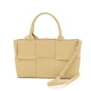 Bottega Veneta Maxi Intrecciato Arco Sac Tote