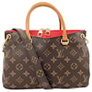 Louis Vuitton Pallas BB Handtasche