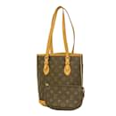 Bolso Tote Monogram Bucket PM de Louis Vuitton