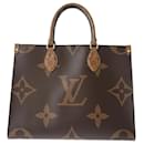 Louis Vuitton Monogram Giant On The Go MM Tote