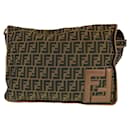 Borsa a tracolla in nylon vintage Fendi con grande logo FF