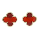 Boucles d'oreilles Alhambra en or de Van Cleef & Arpels