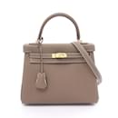 Hermes Kelly 25 Handbag in Brown Togo Leather - Hermès