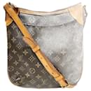 Bolsa de Ombro Odeon PM Monograma Louis Vuitton