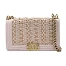 Bolso de Hombro Chanel Boy en Rosa Claro y Beige