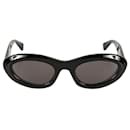 Lunettes de soleil en amande Bottega Veneta noires