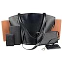 Borsa Tote St. Jacques Epi Nera Louis Vuitton con portafogli e pochette