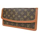 Louis Vuitton Pochette Dame Clutch Tasche