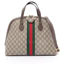 Sac à main Gucci Ophidia GG moyen