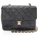 Chanel Matelasse 20 Shoulder Bag