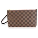 Pochete Neverfull em lona Damier Ebene Louis Vuitton