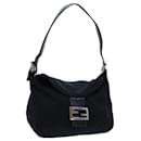 Bolsa de ombro Fendi Mamma Baguette em nylon preto Auth Ep4044