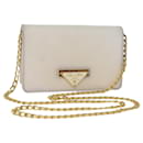 Bolso de cadena Prada de cuero Safiano blanco Auth 71652A