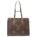 Borsa tote Monogram Giant Reverse On the Go MM di Louis Vuitton