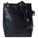 Borsa tote in pelle di caviar vintage Chanel Triple Coco Mark