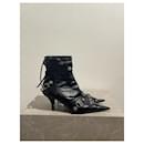 BALENCIAGA Ankle boots T.EU 40.5 Leather - Balenciaga