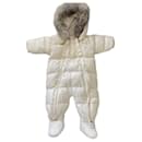 Baby Dior Showsuite