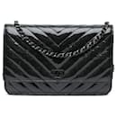 Chanel Black CC Chevron Quilted Crumpled Calfskin Wallet On Chain