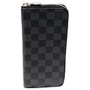 Louis Vuitton Zippy Wallet N63095