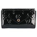 Louis Vuitton Pochette Lucy Monogram Vernis Pouch