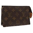 LOUIS VUITTON Monogram Poche Toilette 15 Pouch M47546 LV Auth ar12568 - Louis Vuitton