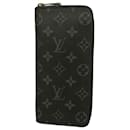 Louis Vuitton Zippy Wallet Vertical