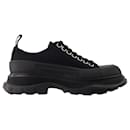 Tread  Slick Sneakers - Alexander McQueen - Canvas - Black - Alexander Mcqueen