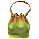 Louis Vuitton Epi Petit Noe M44109 Shoulder Bag