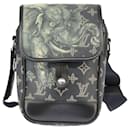 Louis Vuitton Messenger
