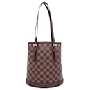 Louis Vuitton Marais