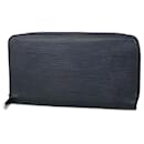 Louis Vuitton Zippy organizer