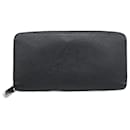 Louis Vuitton Zippy wallet