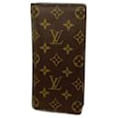 Louis Vuitton Zippy Wallet Vertical