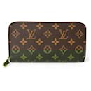 Louis Vuitton Monogram Zippy Wallet
