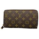 Louis Vuitton Zippy Wallet