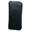 Louis Vuitton Zippy Wallet Vertical