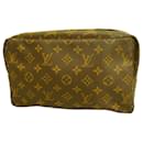 Louis Vuitton Trousse Toilette 28