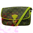 Louis Vuitton Sologne