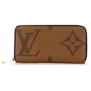 Louis Vuitton Brown Monogram Giant Reverse Zippy Wallet