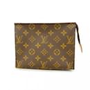Pochette Toilette 19 Monograma Louis Vuitton