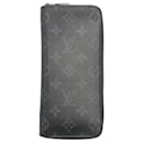 Louis Vuitton Zippy Wallet Vertical