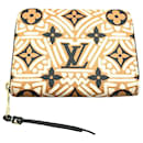 Louis Vuitton Zippy coin purse
