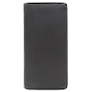 Louis Vuitton Taiga Portefeuille Brazza Wallet