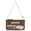 Pochete Mila N63091 Damier Louis Vuitton Acessório