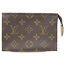 Poche de Toilette Monograma Louis Vuitton