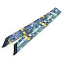 Écharpe Muffler Twilly Bordeaux d'Hermès