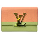 Louis Vuitton Capucines Leather Wallet M82149