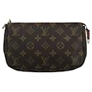 Louis Vuitton Pochette Accessoire